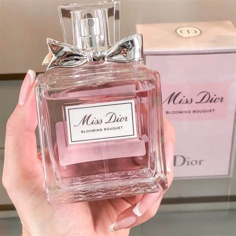 dior absolutely blooming bouquet